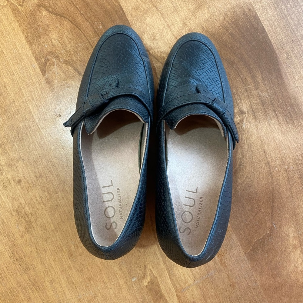 Naturalizer Soul wedge loafer